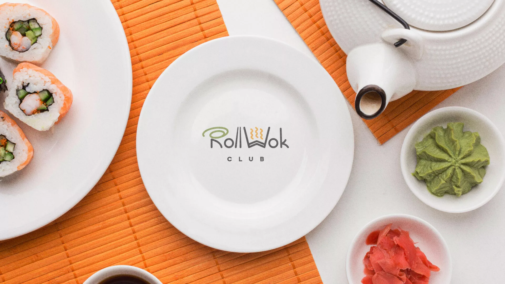 Разработка логотипа и фирменного стиля в Рыбинске для суши-бара «Roll Wok Club» Разработка логотипа и фирменного стиля в Рыбинске для суши-бара «Roll Wok Club»